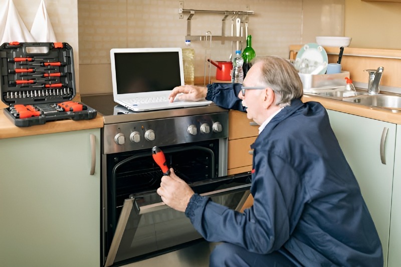 Oven & Stove repair in Deerfield